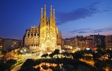 Heart-warming 3 Days 2 Nights Barcelona Trip Package