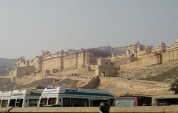 Amazing 4 Days 3 Nights New Delhi Holiday Package