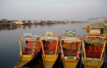 Best 6 Days 5 Nights Gulmarg Holiday Package