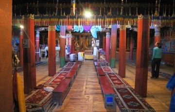 Beautiful 12 Days 11 Nights Srinagar Tour Package