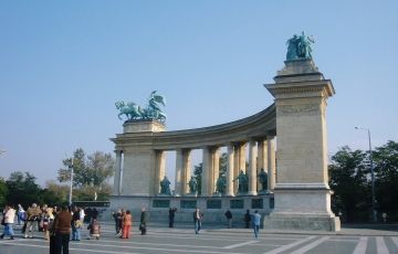 Heart-warming 3 Days 2 Nights Budapest Holiday Package