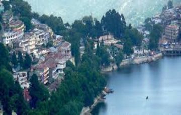 3 Days New Delhi to Nainital Tour Package