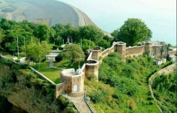 Experience Srinagar Tour Package for 4 Days 3 Nights