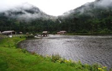 Heart-warming 9 Days 8 Nights Nameri Holiday Package