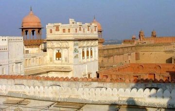 Family Getaway 12 Days 11 Nights Jaipur, Ajmer, Pushkar, Udaipur, Nathdwara, Mount Abu, Jodhpur, Jaisalmer with Bikaner Holiday Package