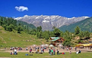 Ecstatic 4 Days 3 Nights Manali, Chandigarh, Rohtang Pass with Solang Holiday Package
