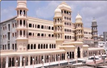 Family Getaway 4 Days 3 Nights Udaipur, Nathdwara and Mount Abu Vacation Package