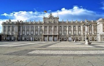 Pleasurable 8 Days 7 Nights Barcelona and Madrid Tour Package