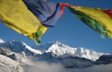 Beautiful 4 Days 3 Nights Gangtok, Darjeeling, Tsongmo Lake with Bagdogra Holiday Package