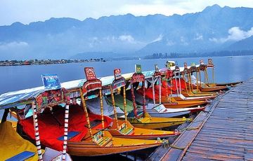 Memorable Srinagar2CSonmarg2CPahalgam2CGulmarg Tour Package for 6 Days 5 Nights