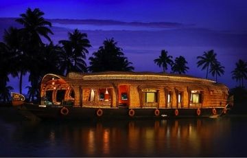 Magical 4 Days 3 Nights Cochin and Thekkady Holiday Package