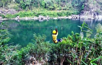 Family Getaway 4 Days 3 Nights Shillong, Cherrapunji with Mawlynnongg Trip Package