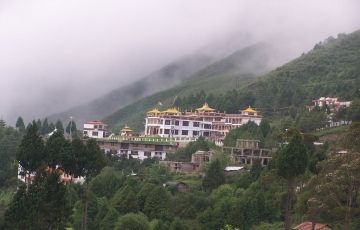 Experience 9 Days 8 Nights Tawang Trip Package