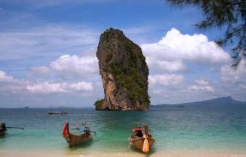Amazing 4 Days 3 Nights Bangkok and Pattaya Tour Package