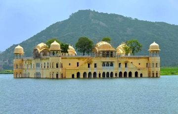 Pleasurable 6 Days 5 Nights Jaipur, Jodhpur with Udaipur Vacation Package