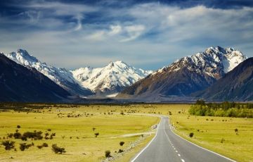 Heart-warming 5 Days 4 Nights Auckland, Waitomo with Rotorua Vacation Package