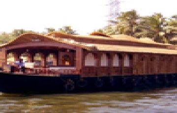 Experience 5 Days 4 Nights Munnar Vacation Package