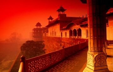 Ecstatic 9 Days New Delhi to Agra Vacation Package