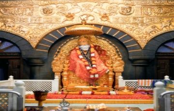 Amazing Shirdi Tour Package for 2 Days 1 Night