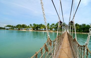 Heart-warming 4 Days 3 Nights Singapore and Sentosa Island Trip Package
