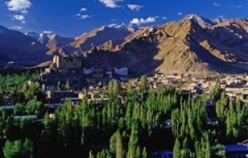 Experience 4 Days Leh and Ladakh Trip Package