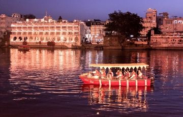 Memorable 7 Days 6 Nights Udaipur Vacation Package