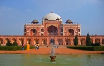 Experience New Delhi Tour Package for 8 Days 7 Nights
