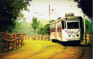 Experience Kolkata Tour Package for 5 Days 4 Nights