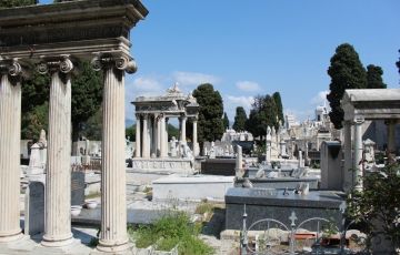 Family Getaway Disneyland Tour Package for 6 Days 5 Nights