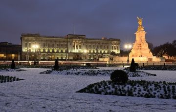 6 Days 5 Nights Paris, Disneyland with London Vacation Package