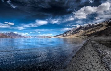 Beautiful Nubra Valley Tour Package for 8 Days 7 Nights
