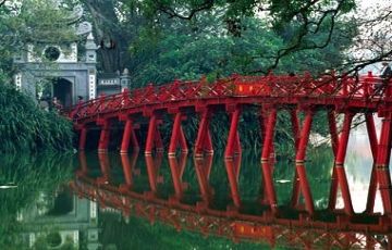 Magical 8 Days 7 Nights Hanoi, Halong Bay, Hoi an with Saigon Holiday Package