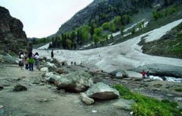 Beautiful 7 Days 6 Nights Pahalgam Tour Package