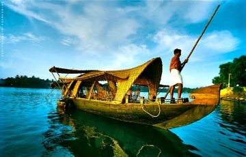 7 Days 6 Nights Cochin, Munnar, Alleppey, Kovalam and Trivendrum Holiday Package