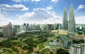 Malaysia Easy Package 4 Nights / 5 Days