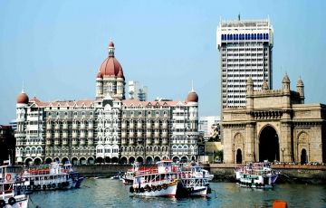 Memorable 15 Days 16 Nights Mumbai, Goa, Kochi, Munnar, Alleppey, Agra with Jaipur Holiday Package
