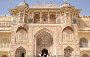 Pleasurable 14 Days 13 Nights Udaipur Holiday Package