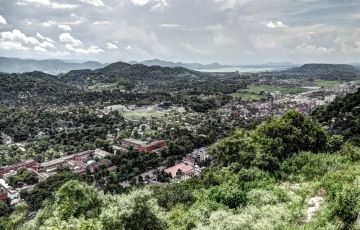 Family Getaway 5 Days 4 Nights Guwahati and Kaziranga National Park Vacation Package