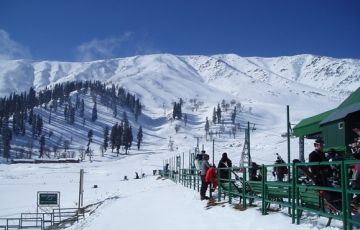 Pleasurable 7 Days 6 Nights Gulmarg Holiday Package