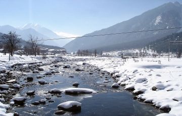 Ecstatic 8 Days 7 Nights Jammu, Patnitop, Pahalgam, Gulmarg with Srinagar Holiday Package