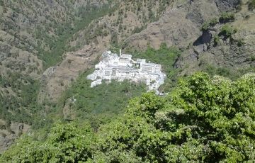 Beautiful 4 Days 3 Nights Patnitop Trip Package