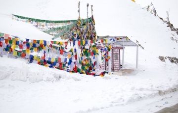 Ecstatic 7 Days 6 Nights Leh, Pangong Lake and Srinagar Vacation Package