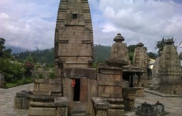 3 Days 2 Nights Kausani, Ranikhet with Almorha Holiday Package