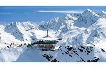 Ecstatic 4 Days 3 Nights Srinagar and Gulmarg Holiday Package