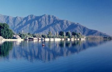 Heart-warming 4 Days 3 Nights Srinagar and Gulmarg Vacation Package