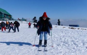 Heart-warming 4 Days 3 Nights Srinagar and Gulmarg Vacation Package