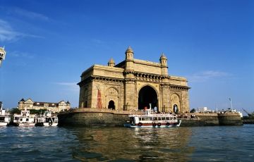 Family Getaway 4 Days 3 Nights Elephanta Caves Tour Package
