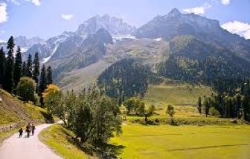 Magical 6 Days 5 Nights Srinagar, Gulmarg, Pahalgam with Sonmarg Vacation Package
