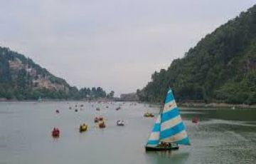 Family Getaway 8 Days 7 Nights Delhi, Mussorie, Corbett, Nainital with Ranikhet Tour Package