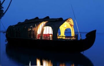 Experience 3 Days 2 Nights Munnar Holiday Package